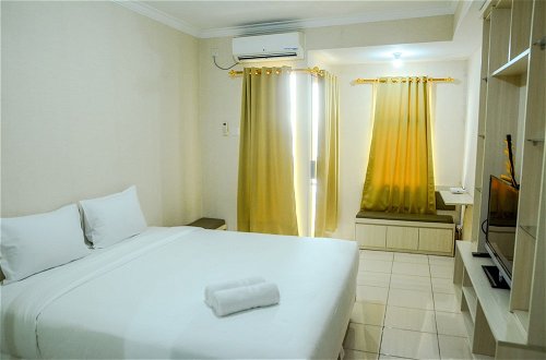 Photo 3 - Simply Studio Room at Grand Serpong Apartment By Travelio