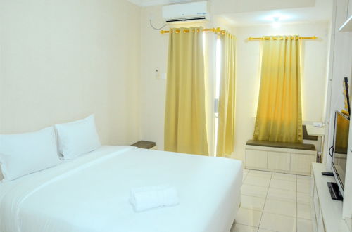 Foto 6 - Simply Studio Room at Grand Serpong Apartment By Travelio