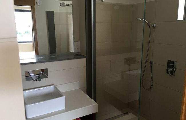Immaculate Two Beds Luxury Marina Apartment - Foto 15