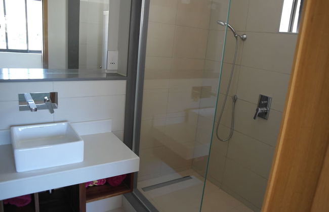 Immaculate Two Beds Luxury Marina Apartment - Foto 16