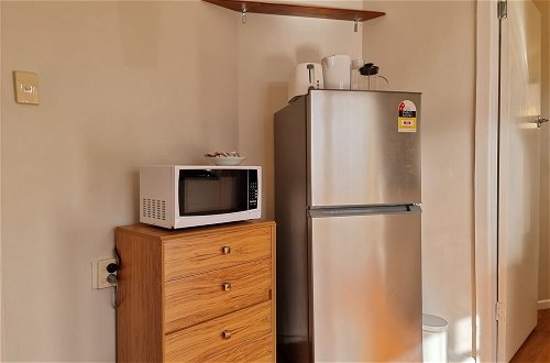 Photo 11 - Cosy Unit by Airport - Heat Pump - WIFI