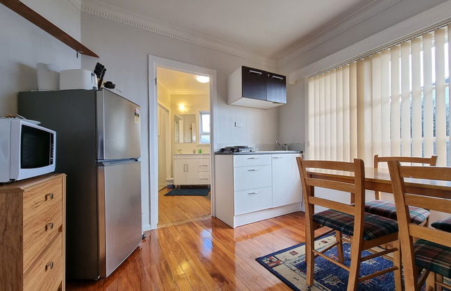 Cosy Unit by Airport - Heat Pump - WIFI - Foto 8