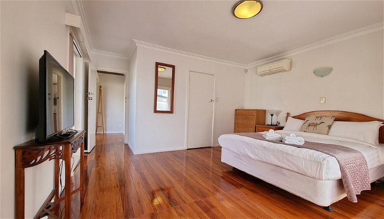 Photo 1 - Cosy Unit by Airport - Heat Pump - WIFI