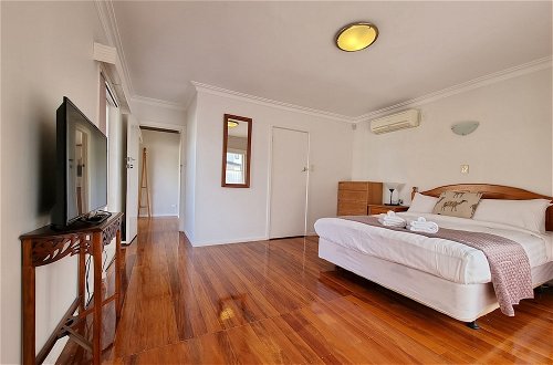 Photo 1 - Cosy Unit by Airport - Heat Pump - WIFI