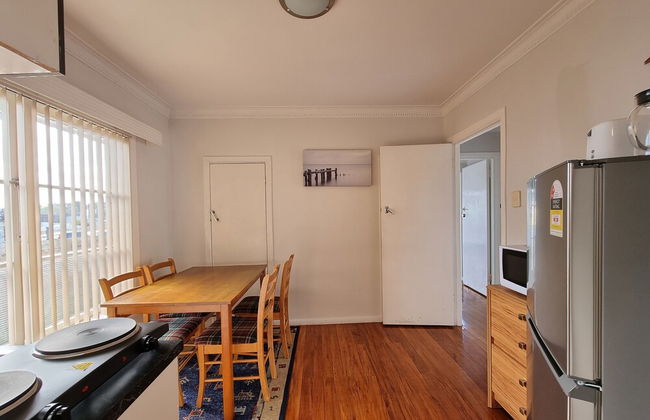 Cosy Unit by Airport - Heat Pump - WIFI - Foto 10