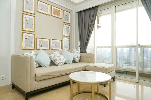 Photo 9 - Luxurious 2BR with Private Lift at Menteng Park Apartment