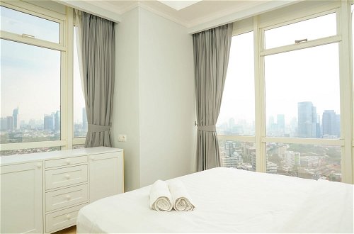 Photo 7 - Luxurious 2BR with Private Lift at Menteng Park Apartment