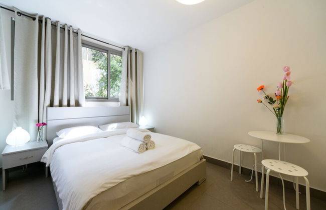 Dizengoff Inn - Foto 28