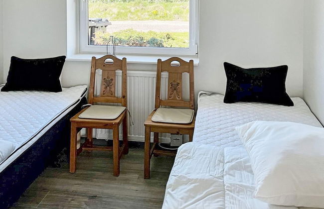 4 Person Holiday Home in Ostervra - Foto 2