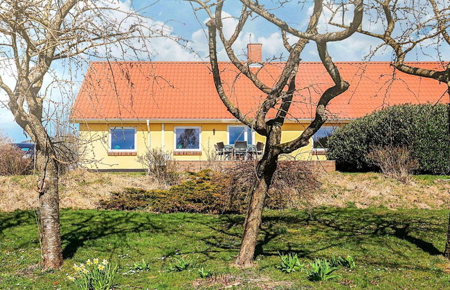 4 Person Holiday Home in Ostervra - Foto 40