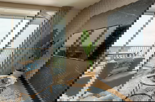 Foto 6 - Modern Apartment With Dishwasher, Beach at 100m