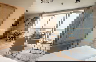 Foto 3 - Modern Apartment With Dishwasher, Beach at 100m