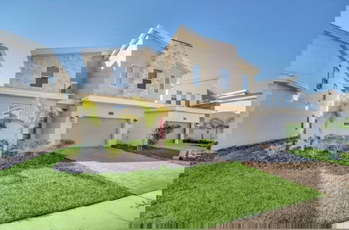 Foto 68 - Ultimate 9 Champions Gate Resort Property With Spa 9 Bedroom Villa by RedAwning