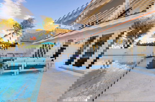 Foto 44 - Beach Haven by Avantstay Pool + Ocean Views Steps From the Beach