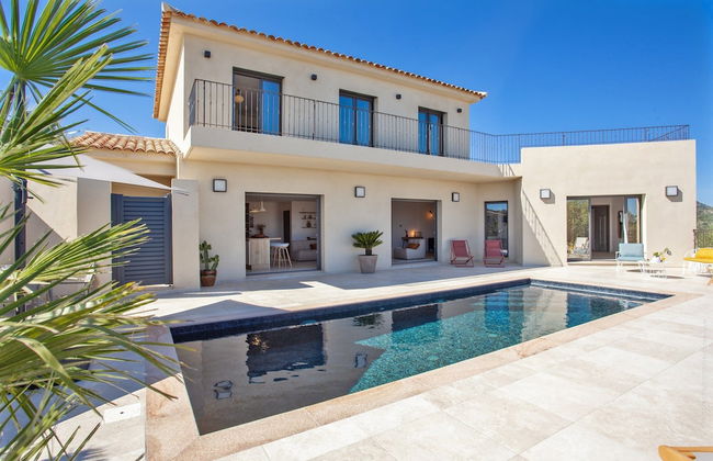 Superb Villa With Pool and sea View - Foto 1