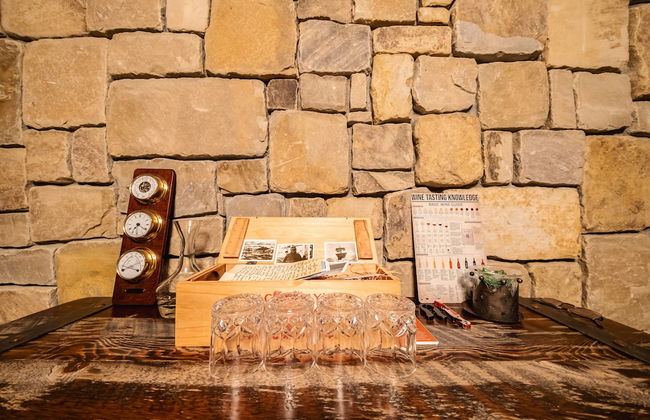 Chateau Fortine Retreat for 6! - Foto 46