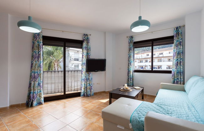 Tolox 1 in Tolox With 1 Bedrooms and 1 Bathrooms - Photo 2