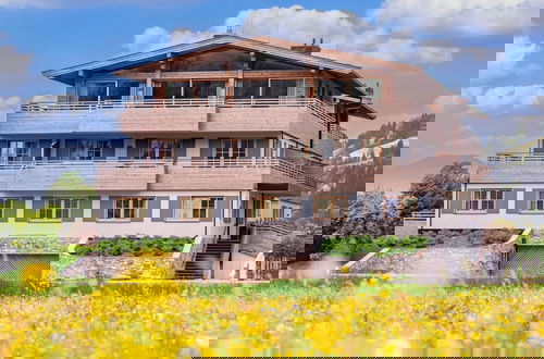 Foto 1 - Luxury Apartment With Sauna, ski Lift Within Walking Distance