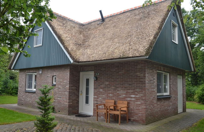 Spacious Thatched Villa With Dishwasher, in a National Park - Foto 1