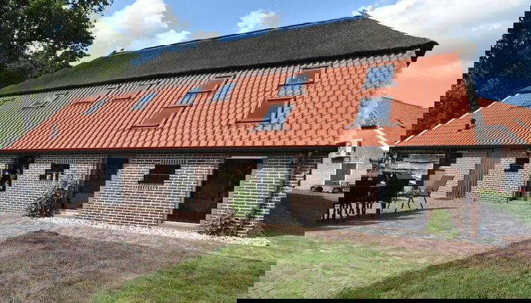Foto 1 - Monumental Holiday Home in Ijhorst