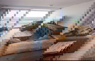 Foto 1 - Apartment With Hinterland Views
