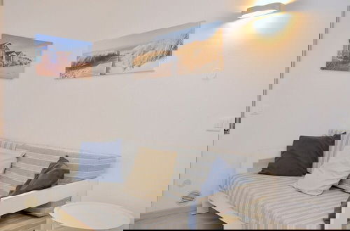 Foto 11 - Bright Flat Overlooking the sea - Beahost