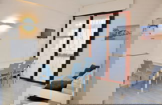 Foto 1 - Bright Flat Overlooking the sea - Beahost