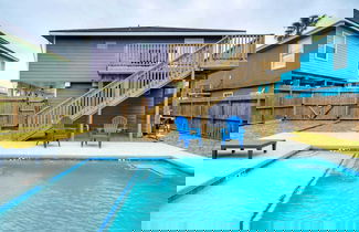 Foto 1 - Dapper Dolphin by Avantstay Pool, Game Room