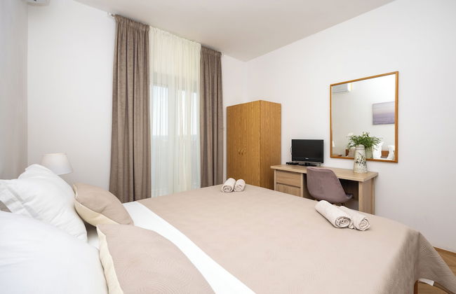 Double bed Room With Private Bathroom and Balcony - Foto 3