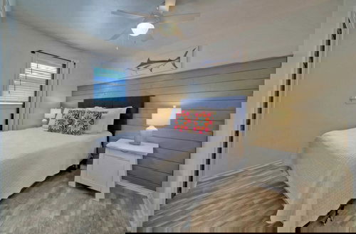 Foto 4 - Kenna's Kabana by Avantstay Walk to Beach