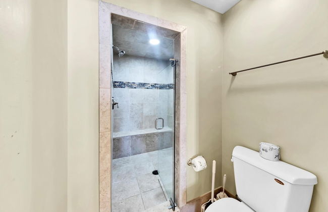 Silver Beach Towers - Penthouse106e - Photo 25