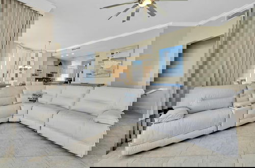 Foto 16 - Silver Beach Towers - Penthouse106e