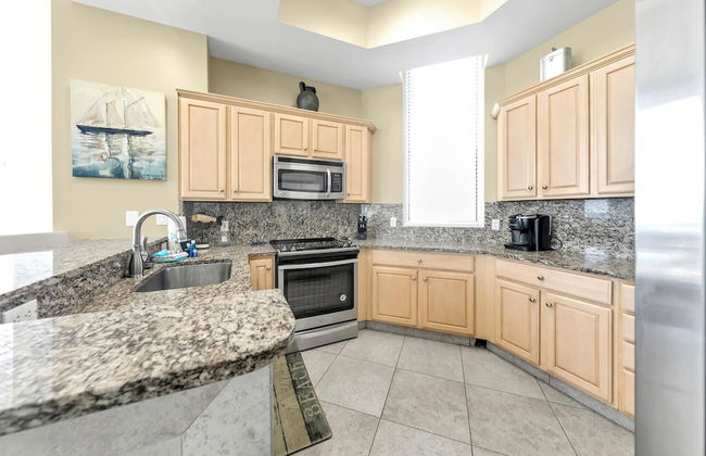 Silver Beach Towers - Penthouse106e - Photo 12