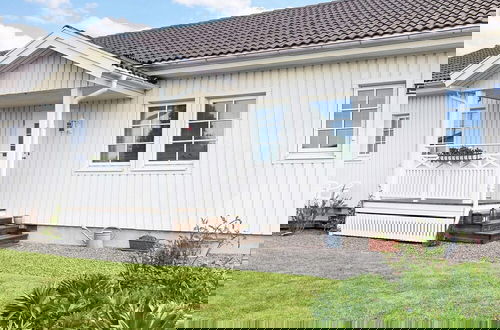 Foto 1 - 4 Star Holiday Home in Grastorp