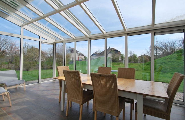 Beautiful Villa With Conservatory - Foto 9