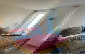 Foto 3 - Spacious Apartment With Balcony