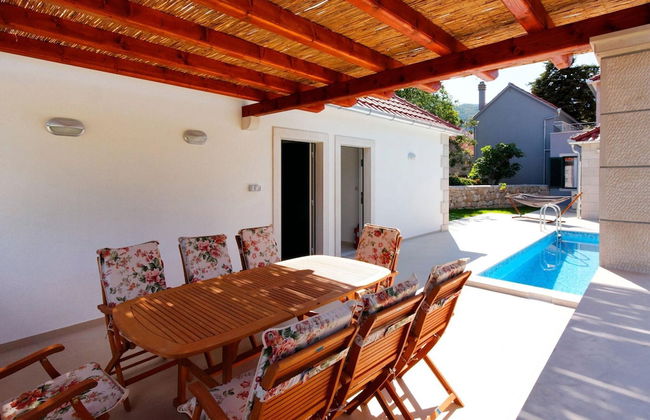 Villa in Croatia With Stunning Mountain Views - Foto 18