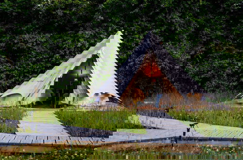 Foto 44 - Luxury Glamping Retreat in Battle