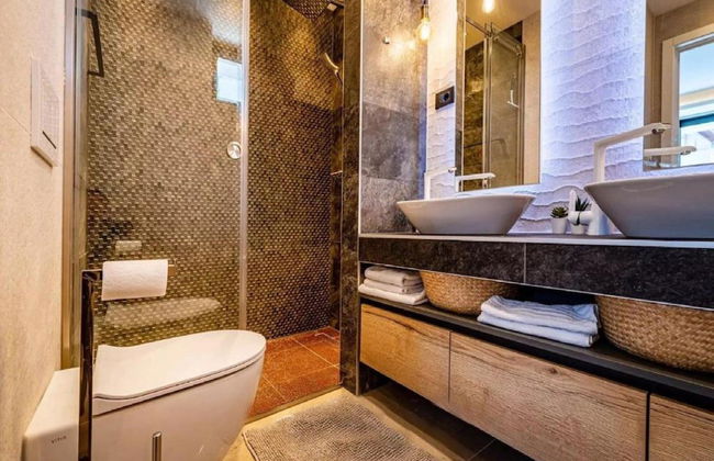 Villa Alpha - Four Bedroom Villa With Swimming Pool - Foto 20