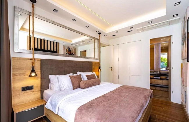 Villa Alpha - Four Bedroom Villa With Swimming Pool - Foto 9