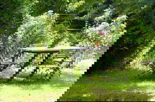 Foto 11 - Lindenblatt ' Right