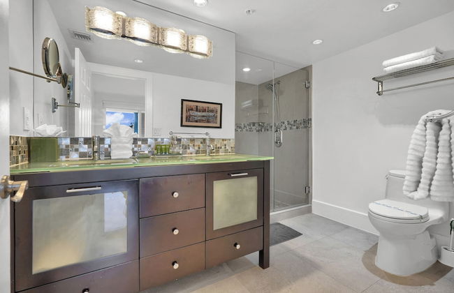 Gorgeous Spacious 2bed Bayview Apartment - Photo 29