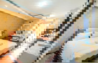 Foto 1 - Nice And Comfortable Stay Studio At Gateway Ahmad Yani Cicadas Apartment