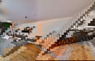 Foto 3 - Aeronaut Suites powered by Pearl1