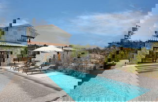 Foto 1 - Unique Villa in Labin With Private Outdoor Pool