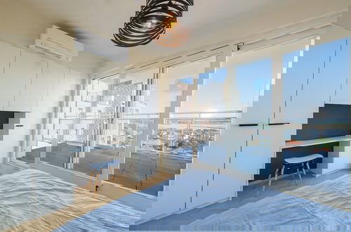 Photo 2 - Penthouse in Belgium With Sea Views