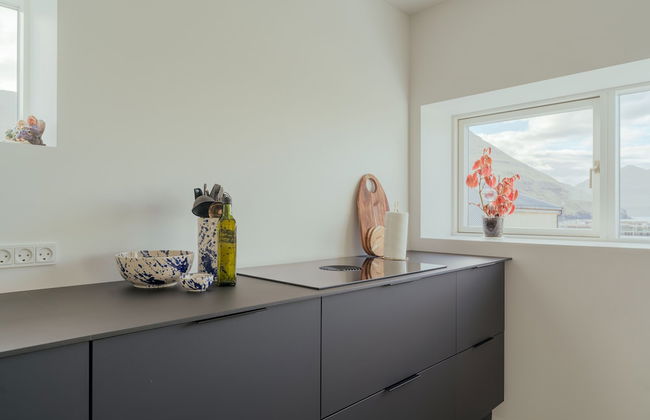 Serenity by the Fjords | Stunning Views - Photo 10