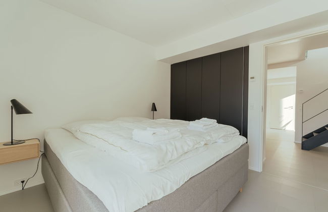 Serenity by the Fjords | Stunning Views - Photo 8