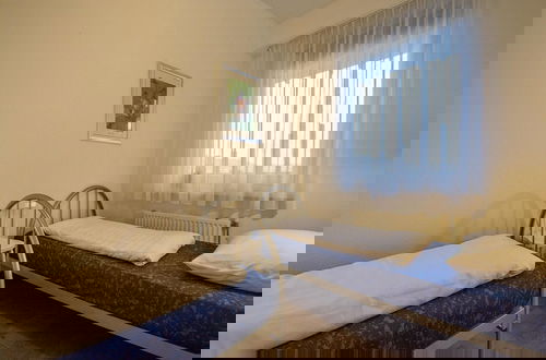 Foto 13 - An Apartment That is Attractively Furnished