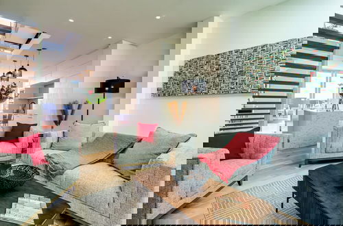 Foto 7 - Experience Vibrant Living at De Waterkant Views